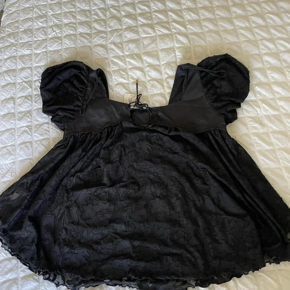 Free people black flutter boho top - Picture 5 of 7